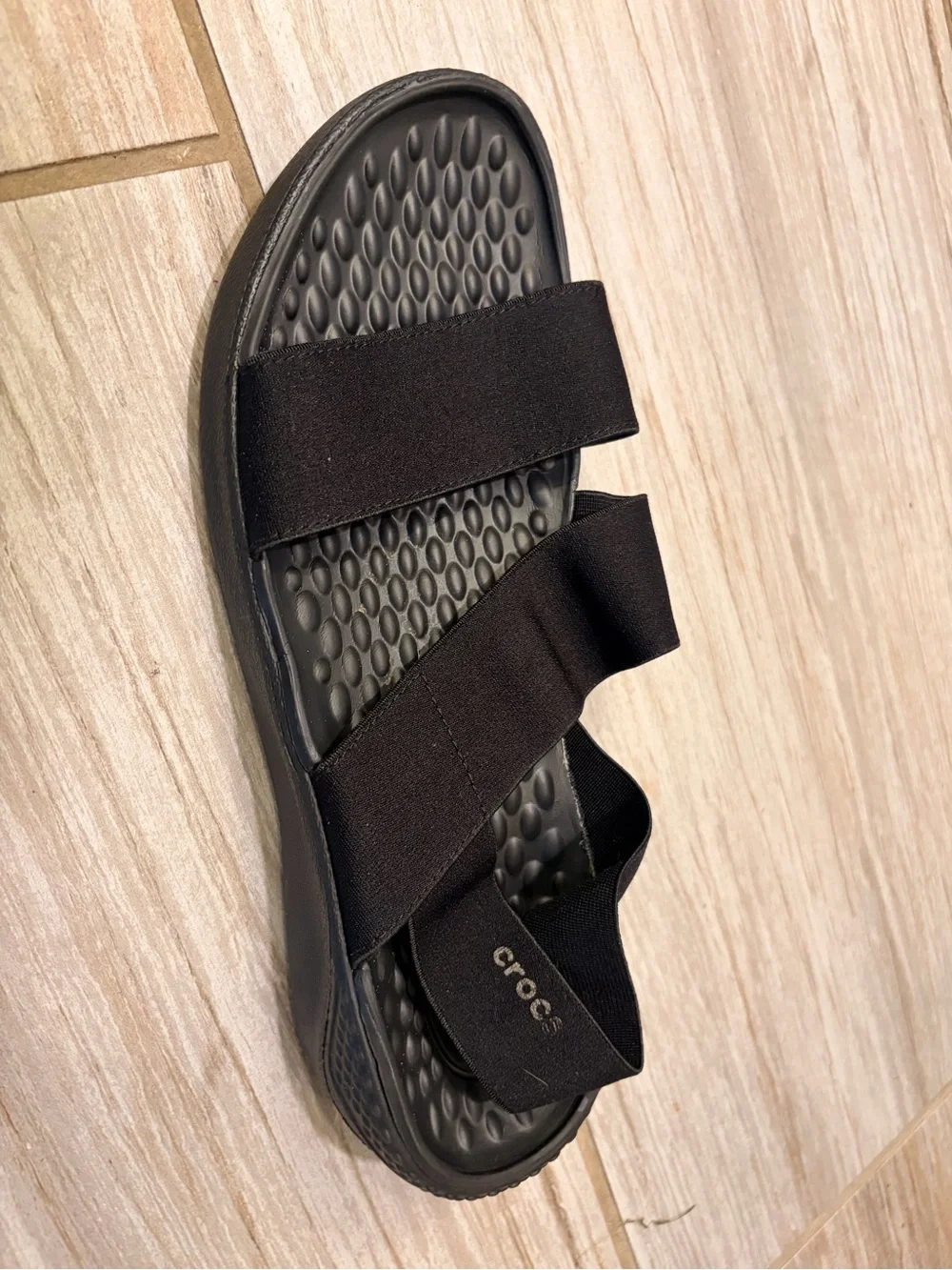 CROCS Black Elastic Strap Women's Sandals